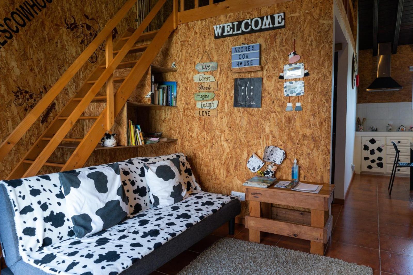 Azores Cow House Calhetas Esterno foto