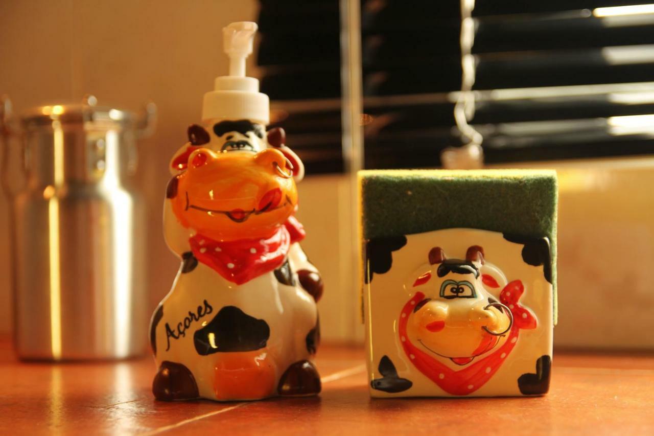 Azores Cow House Calhetas Esterno foto